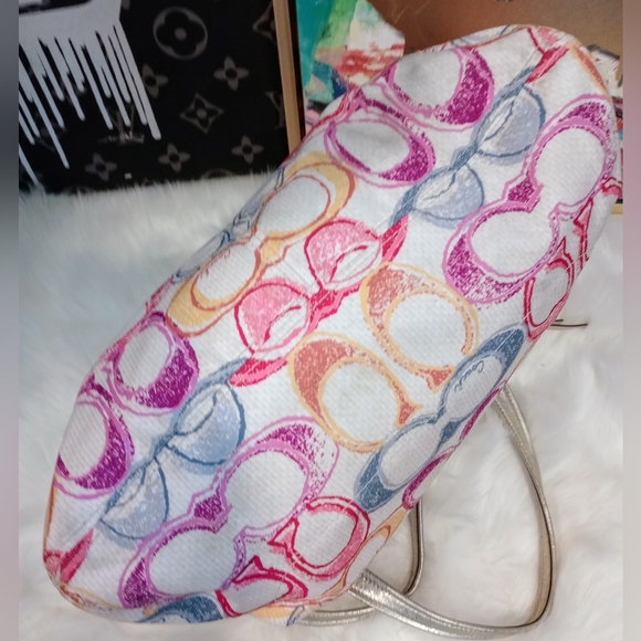 Coach Poppy Dream Multi Signature Optic Soulder Glam Tote Bag EUC - Picture 9 of 15